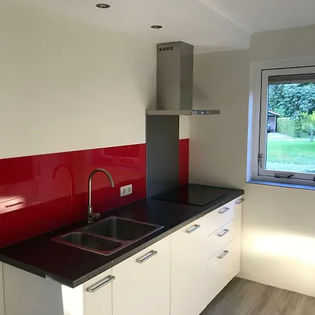 度假居 Anna With Sauna In *